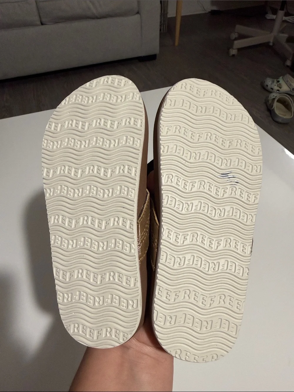 Reef Kids Brown Flip Flop Sandals Sz 13/1